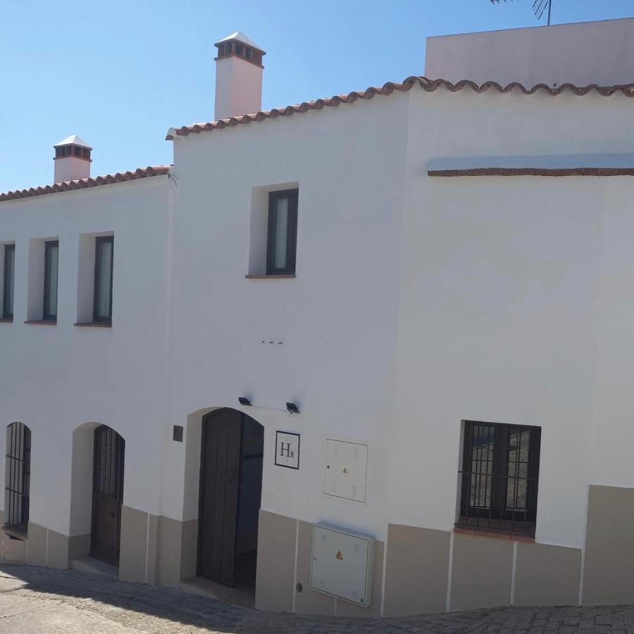 Hotel Rural La Posada De Las Cigueenas Jerez De Los Caballeros Dış mekan fotoğraf
