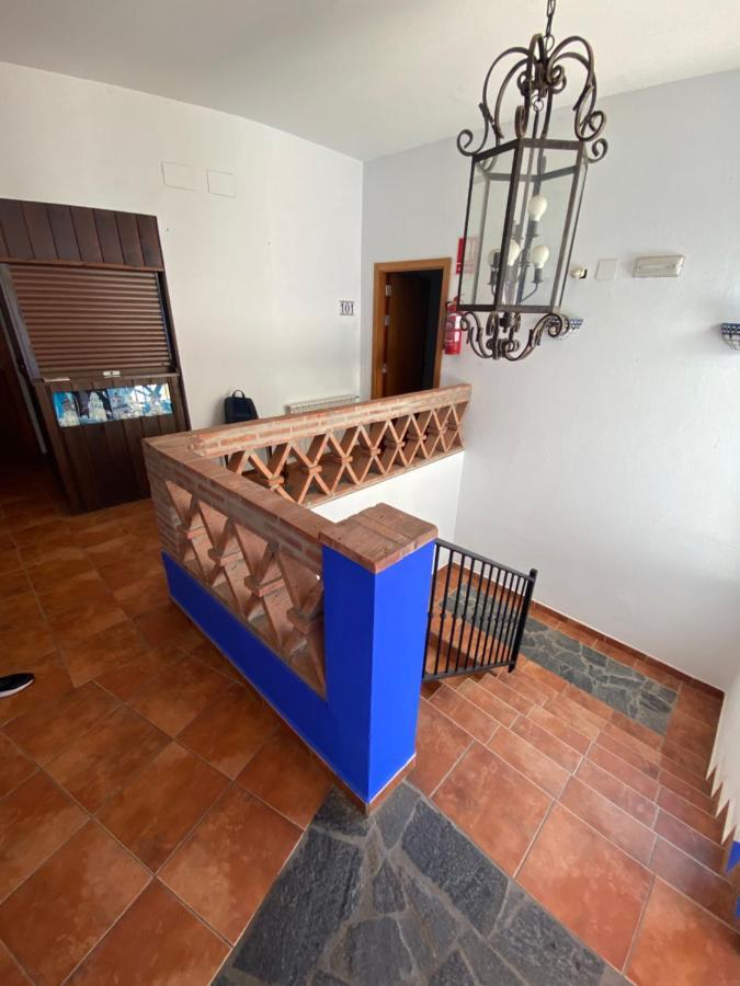 Hotel Rural La Posada De Las Cigueenas Jerez De Los Caballeros Dış mekan fotoğraf