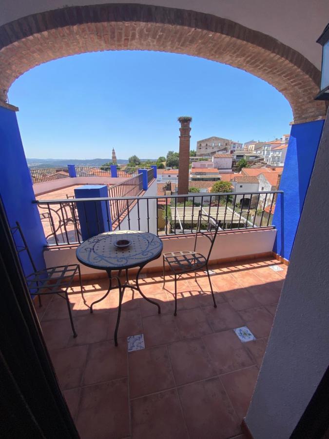Hotel Rural La Posada De Las Cigueenas Jerez De Los Caballeros Dış mekan fotoğraf