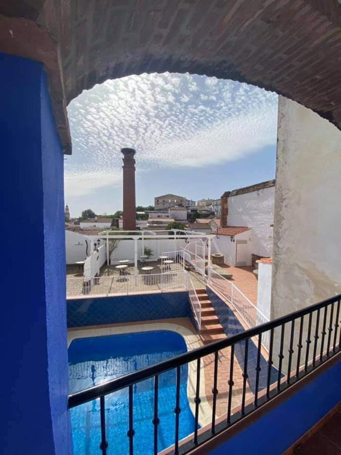 Hotel Rural La Posada De Las Cigueenas Jerez De Los Caballeros Dış mekan fotoğraf