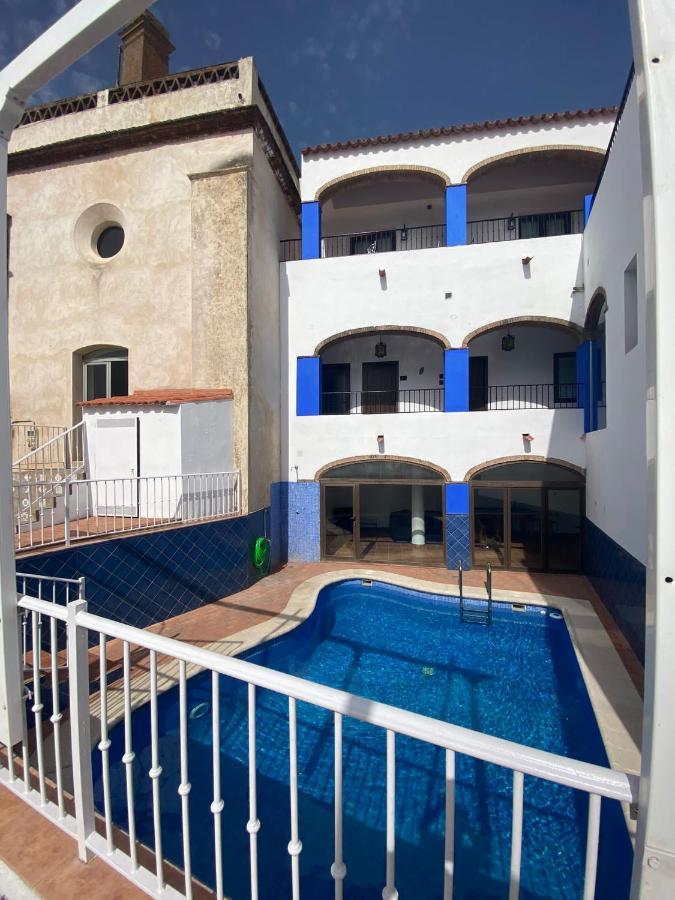 Hotel Rural La Posada De Las Cigueenas Jerez De Los Caballeros Dış mekan fotoğraf