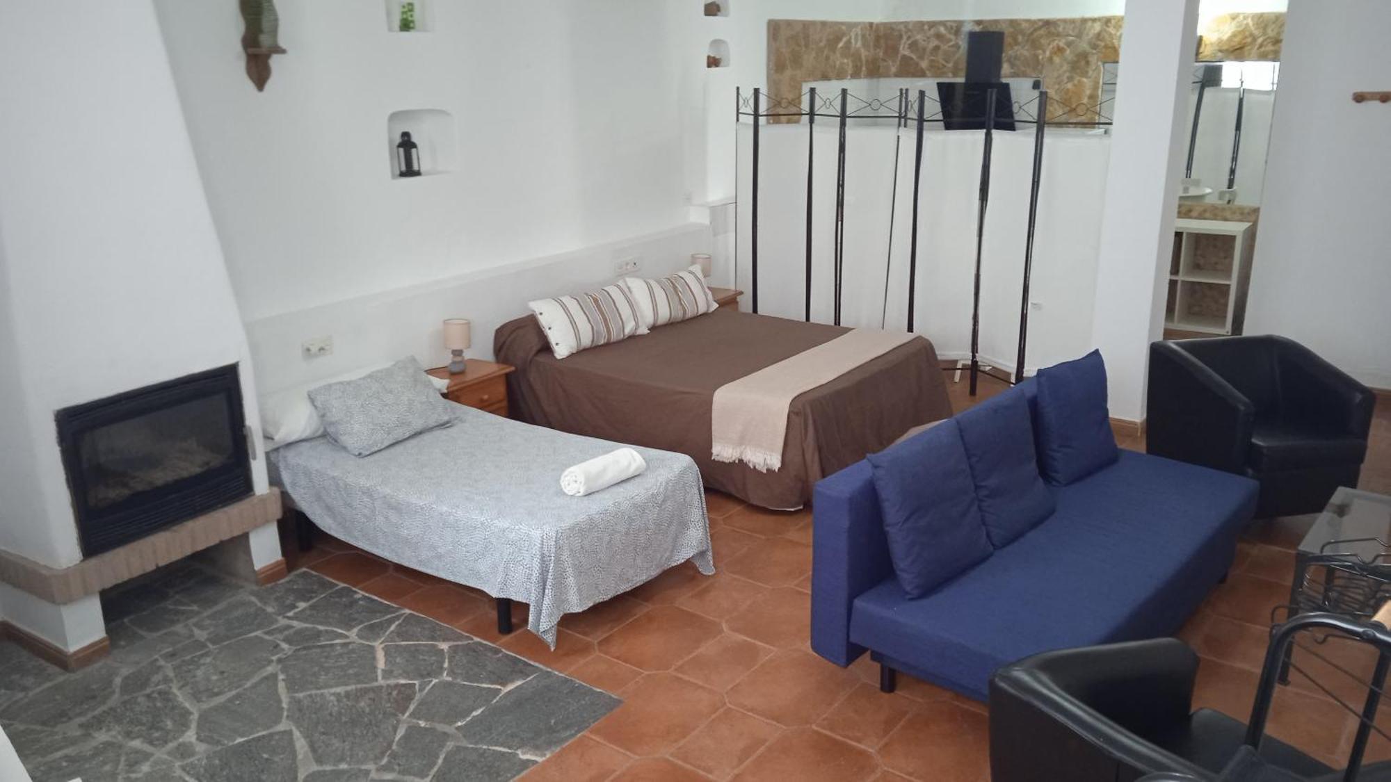 Hotel Rural La Posada De Las Cigueenas Jerez De Los Caballeros Dış mekan fotoğraf