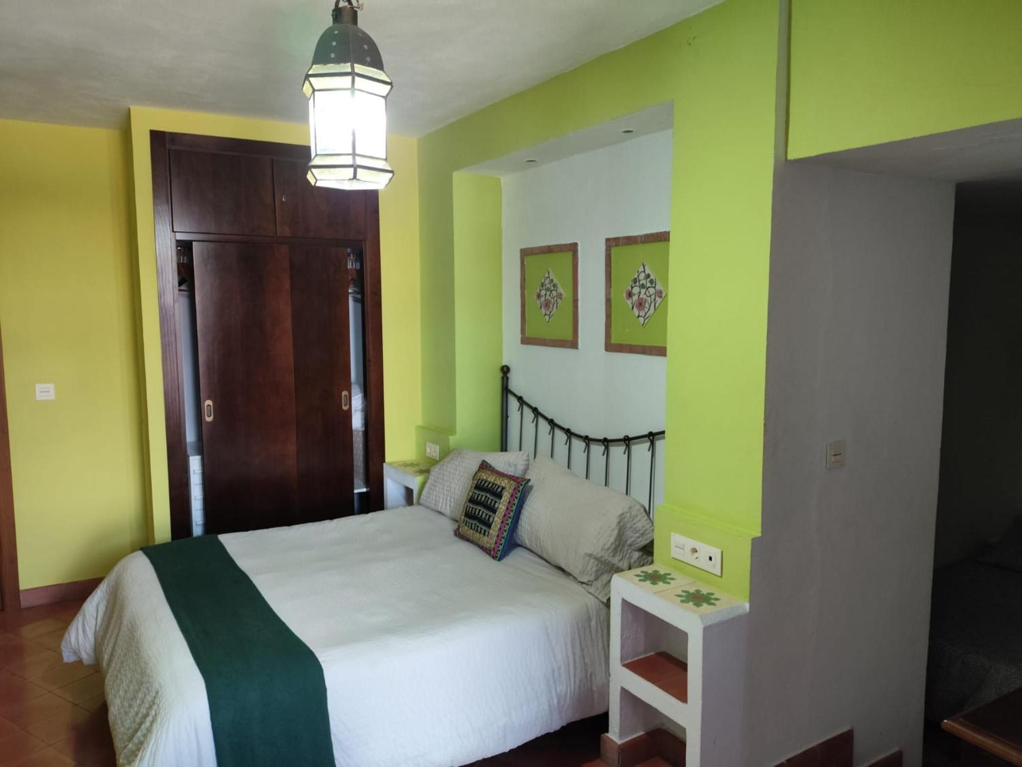 Hotel Rural La Posada De Las Cigueenas Jerez De Los Caballeros Dış mekan fotoğraf
