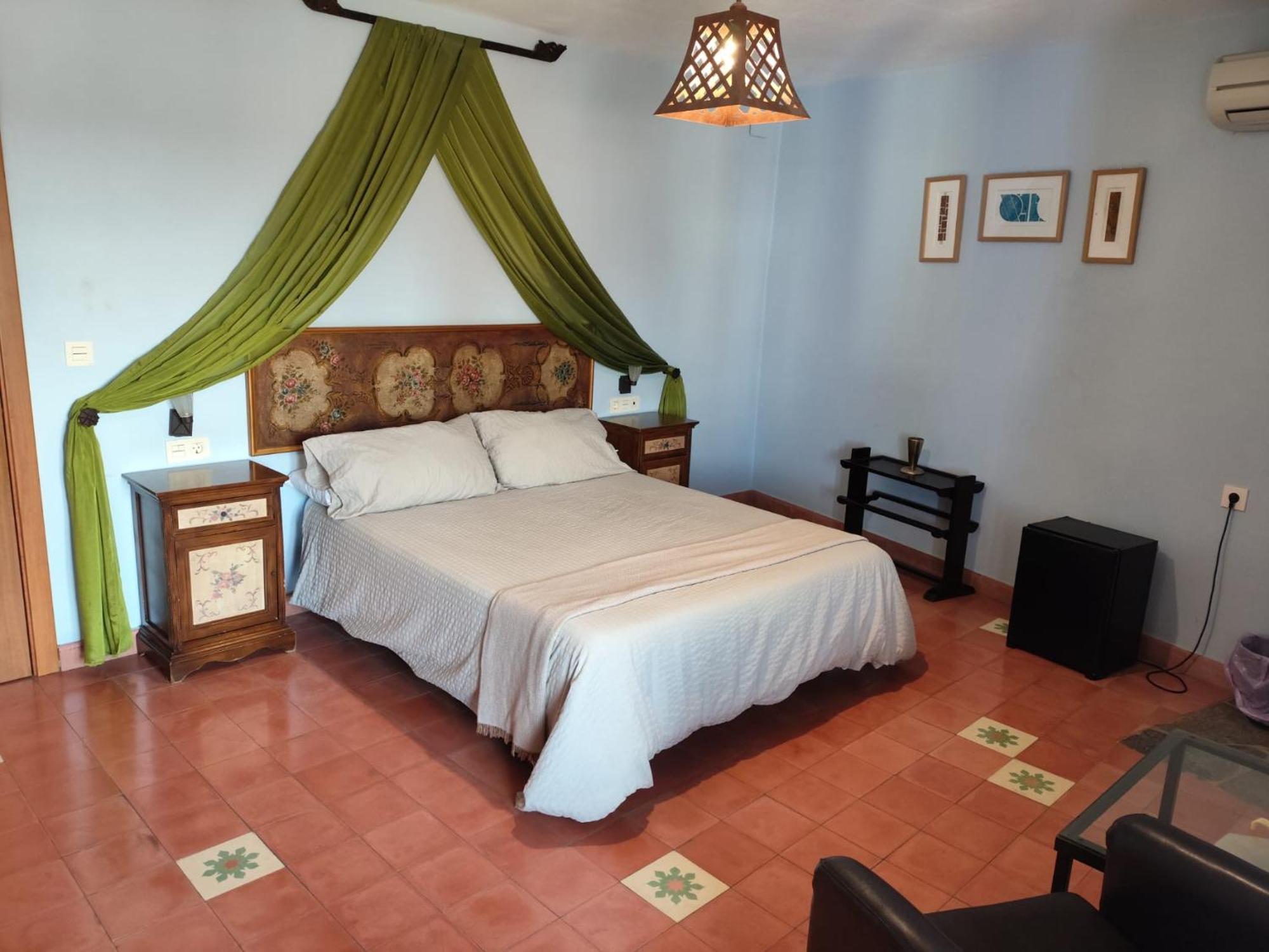Hotel Rural La Posada De Las Cigueenas Jerez De Los Caballeros Dış mekan fotoğraf
